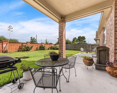 25819 Oakwood Knoll Drive - Photo Thumbnail 23
