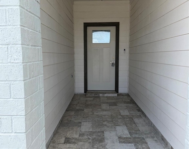 28934 Lupo River Court - Photo Thumbnail 2