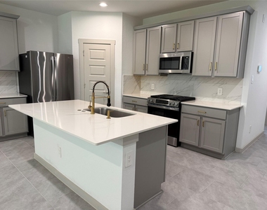28934 Lupo River Court - Photo Thumbnail 5