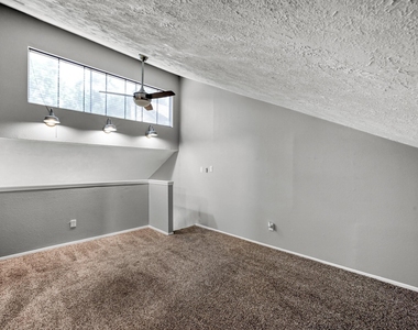 12900 Walden Road - Photo Thumbnail 14