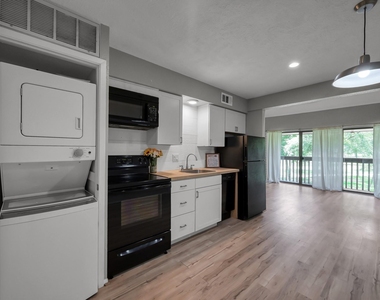 12900 Walden Road - Photo Thumbnail 5