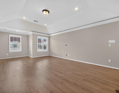 13423 Preston Cliff Court - Photo Thumbnail 25