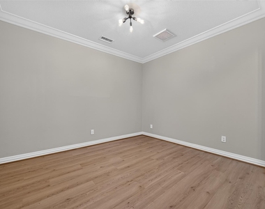 13423 Preston Cliff Court - Photo Thumbnail 7