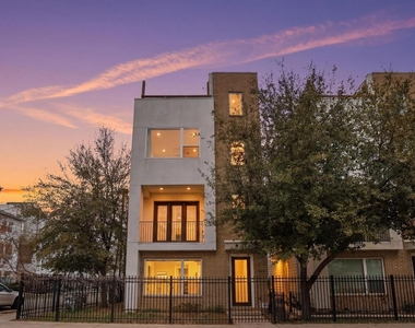 1224 Summer Street - Photo Thumbnail 3