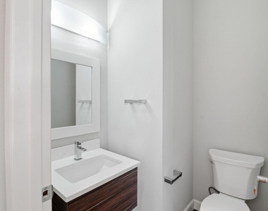 1224 Summer Street - Photo Thumbnail 13