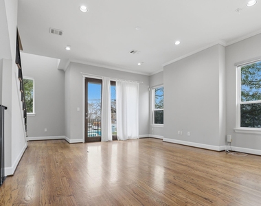 1224 Summer Street - Photo Thumbnail 9