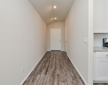 175 Ashe Juniper Way - Photo Thumbnail 5
