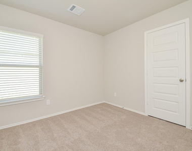 175 Ashe Juniper Way - Photo Thumbnail 17