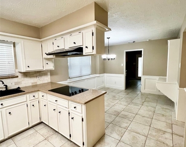 17527 Forest Mist Drive - Photo Thumbnail 17