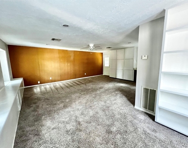 17527 Forest Mist Drive - Photo Thumbnail 25