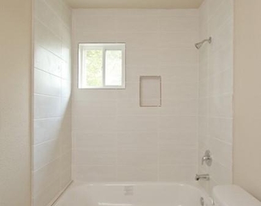 1001 9th Avenue N - Photo Thumbnail 20