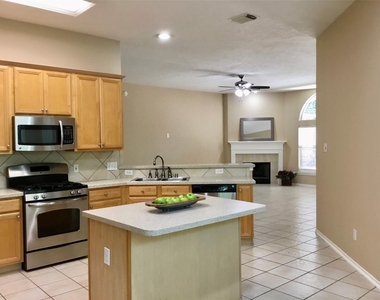 14 Heron Hollow Court - Photo Thumbnail 17