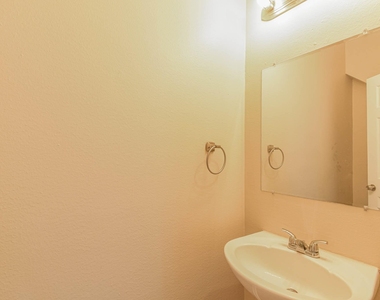 9523 Tallow Tree Drive - Photo Thumbnail 9