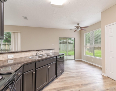 9523 Tallow Tree Drive - Photo Thumbnail 3
