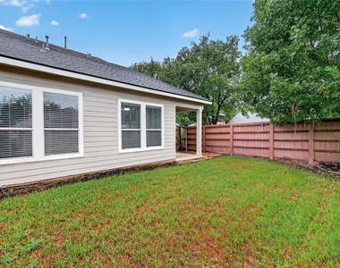 5403 Canyon Hollow Drive - Photo Thumbnail 41