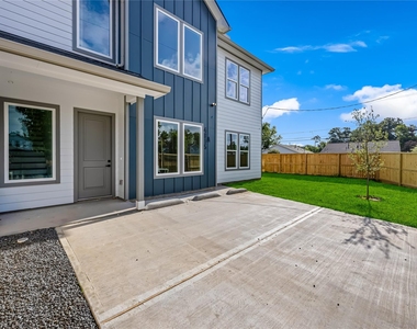 4815 Cruse Rd - Photo Thumbnail 1