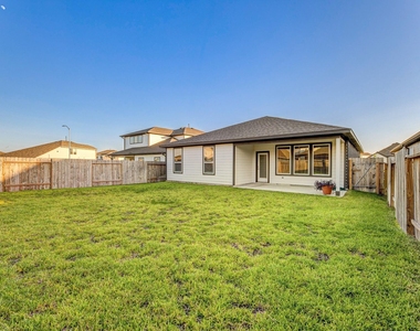 22806 Theodoli Drive - Photo Thumbnail 25