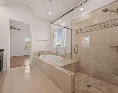 3217 Maxroy Street - Photo Thumbnail 18
