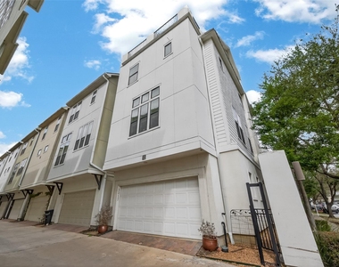 3217 Maxroy Street - Photo Thumbnail 24
