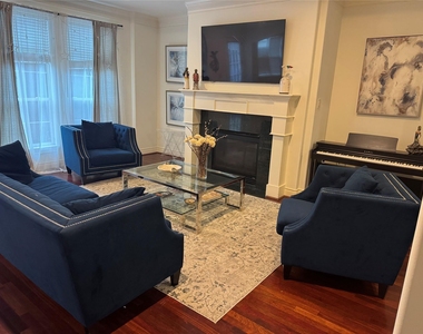 5622 Dolores Street - Photo Thumbnail 9