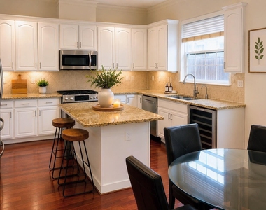 5622 Dolores Street - Photo Thumbnail 7