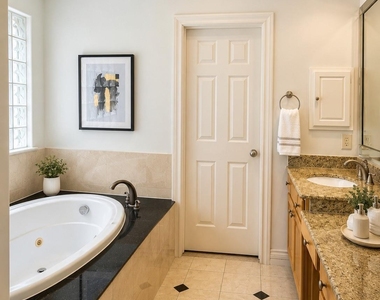 5622 Dolores Street - Photo Thumbnail 14