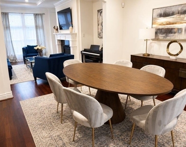 5622 Dolores Street - Photo Thumbnail 5