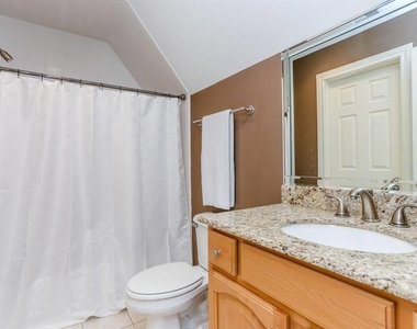 5622 Dolores Street - Photo Thumbnail 15