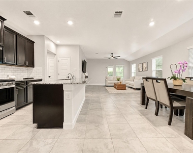 11426 Harmony Summit Trace - Photo Thumbnail 9