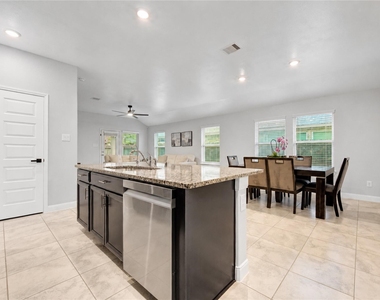 11426 Harmony Summit Trace - Photo Thumbnail 12