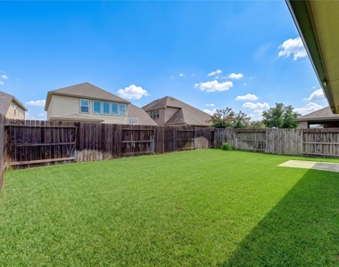 11426 Harmony Summit Trace - Photo Thumbnail 38