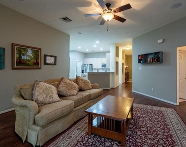 175 N Wimberly Way - Photo Thumbnail 16