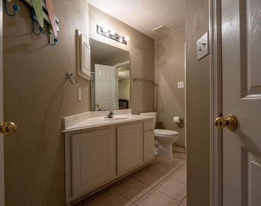 175 N Wimberly Way - Photo Thumbnail 30