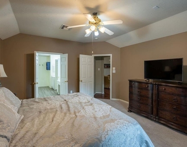 175 N Wimberly Way - Photo Thumbnail 18