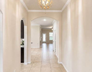 7506 Amber Village Cir - Photo Thumbnail 2