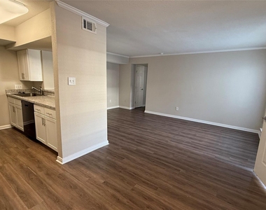 7315 Brompton Street - Photo Thumbnail 1