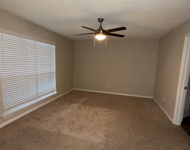 7315 Brompton Street - Photo Thumbnail 6