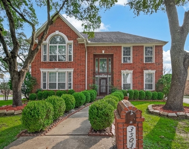 3503 Ashlock Drive - Photo Thumbnail 2