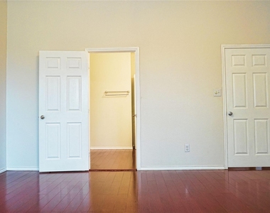 22147 Canyonwood Park Lane - Photo Thumbnail 18