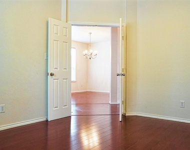 22147 Canyonwood Park Lane - Photo Thumbnail 8