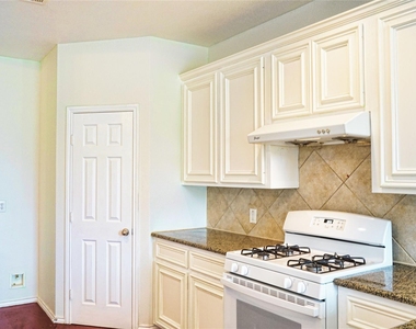 22147 Canyonwood Park Lane - Photo Thumbnail 15