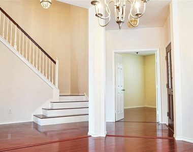 22147 Canyonwood Park Lane - Photo Thumbnail 5