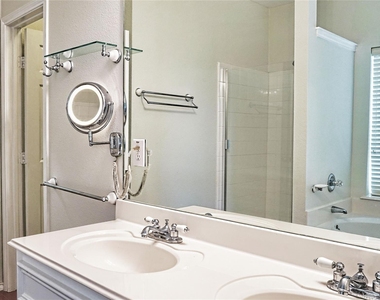 22147 Canyonwood Park Lane - Photo Thumbnail 19