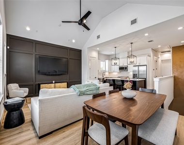 1508 Ryon Street - Photo Thumbnail 12