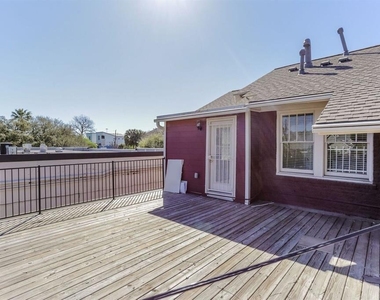 612 W Alabama Street - Photo Thumbnail 24