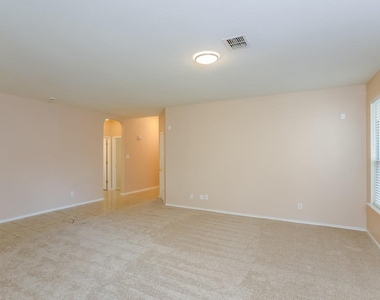 6119 Briscoe Leaf - Photo Thumbnail 1