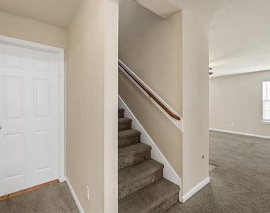 7507 Cypress Edge Drive - Photo Thumbnail 8