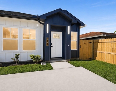 4606 Mallow Street - Photo Thumbnail 3