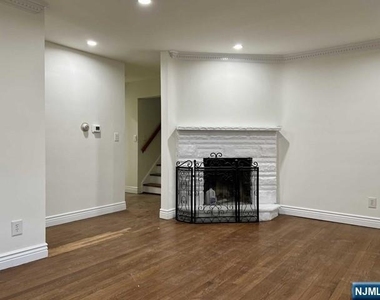 32 Prospect - Photo Thumbnail 2