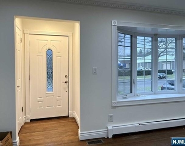 32 Prospect - Photo Thumbnail 1